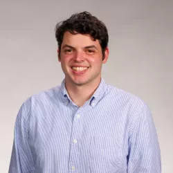 Daniel Zahn headshot