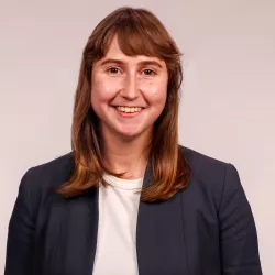 Hannah Abbott headshot