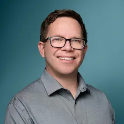 Headshot of Adam Steinbaugh