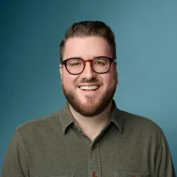 Headshot of Logan Mack