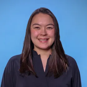 Charlotte Arneson headshot 