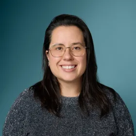 Headshot of Angela Erickson