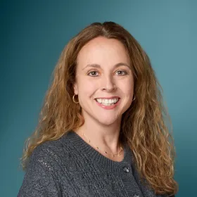 Headshot of Gail Lucas