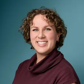 Headshot of Katie Di Pane