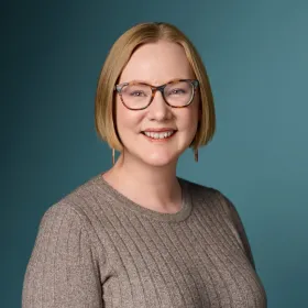 Headshot of Laura Beltz