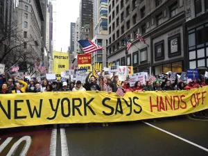Demonstrators in New York City march down 5th Ave in the "Hands Off" protest against President Trumps policies and Musk led government cuts. 