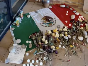 Student mural in response to cancelation of an art exhibit