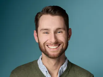 Headshot of Tyler MacQueen