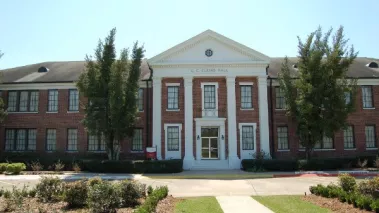 Elkins Hall at Nicholls State University.