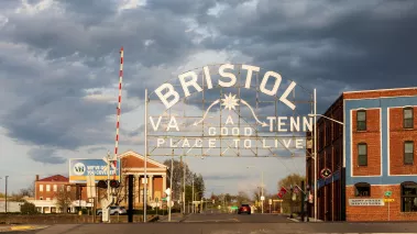 Bristol Tennessee A Good Place to Live sign