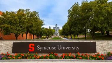Entrance sign at Syracuse University in New York