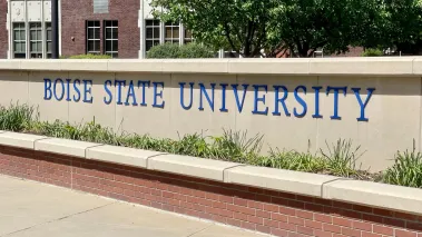 Boise State University sign entrance to campus (Image via Shutterstock.com)