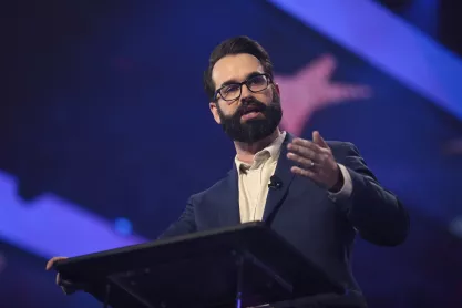 Matt Walsh speaking with attendees at the 2022 AmericaFest at the Phoenix Convention Center in Phoenix, Arizona.