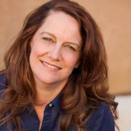 Kelly Carlin-McCall