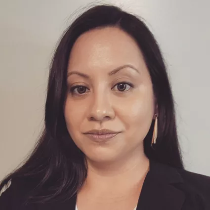 Stephanie Jablonsky headshot