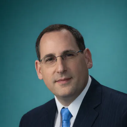 Headshot of Ronnie London