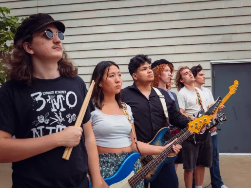 Members of the UT-Dallas music group Strings Attached