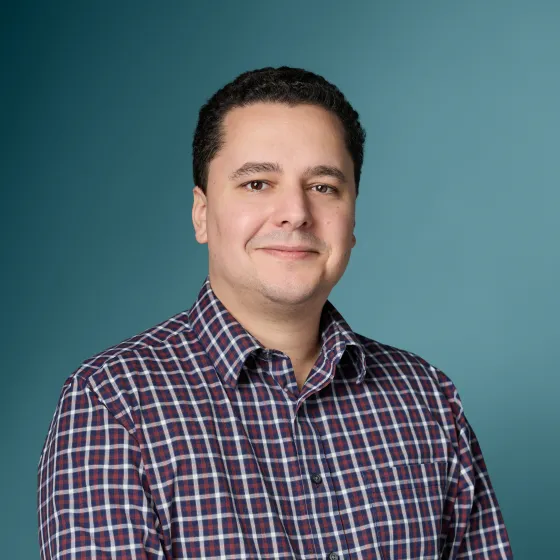 Headshot of Alex Griswold