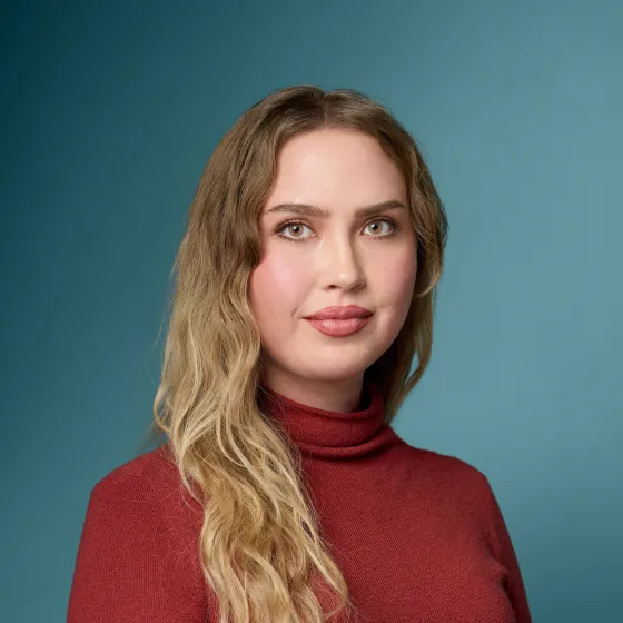 Headshot of Kat Parker