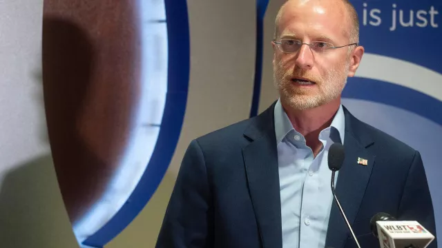 FCC Commissioner Brendan Carr discusses patient care at the University of Mississippi Center for Telehealth in Ridgeland